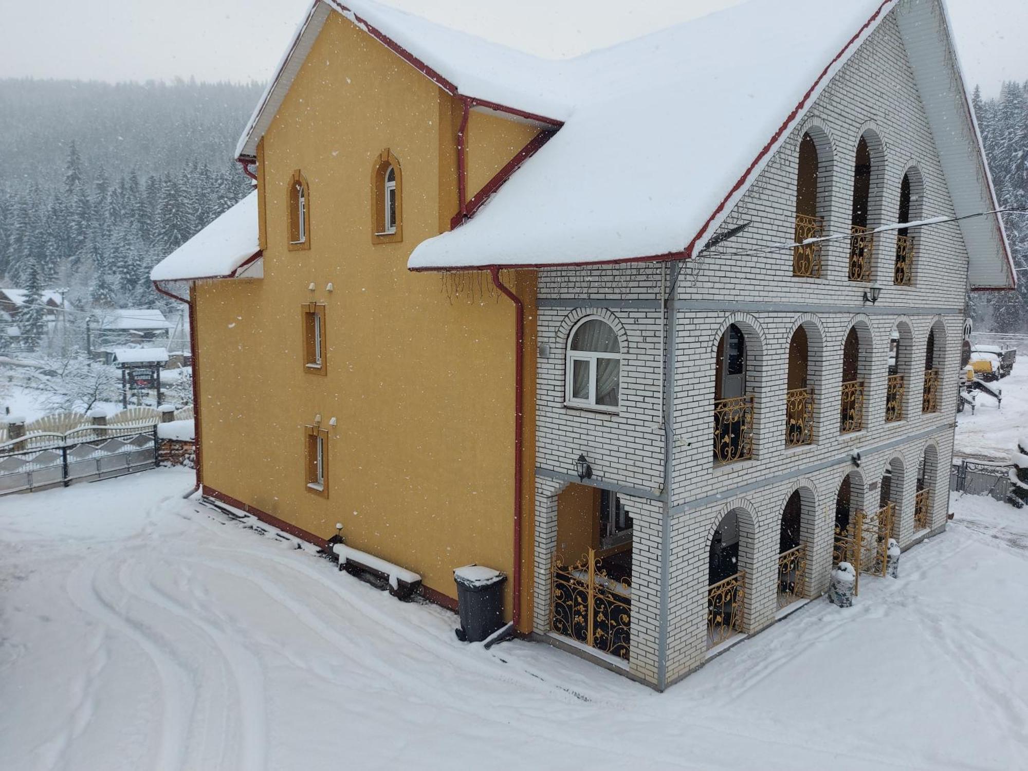"Як Вдома" Буковель Hotell Exteriör bild